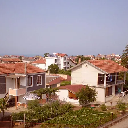 Gasthuis Yavorov 3*